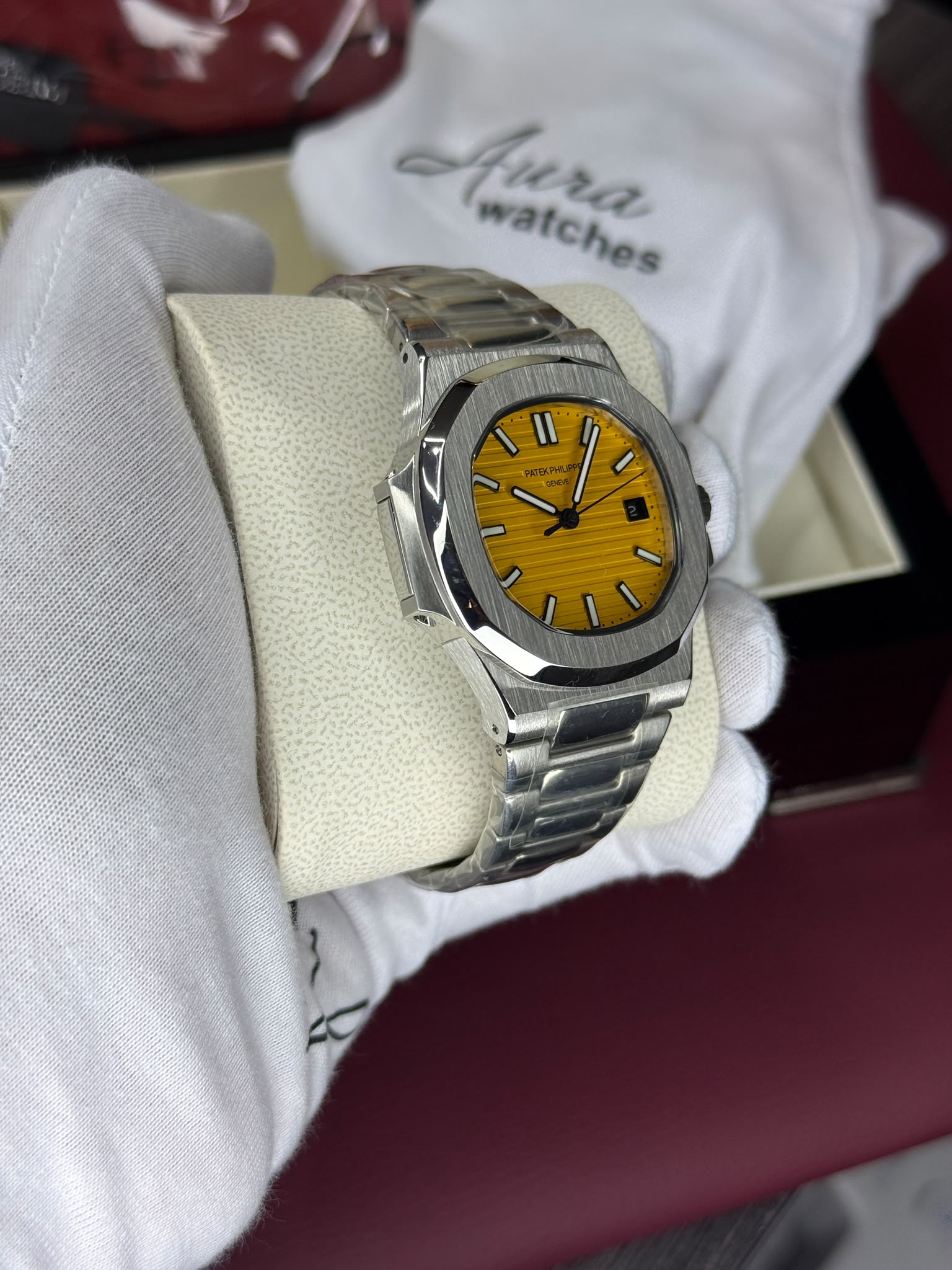 PATEK PHILIPPE görünüm 2